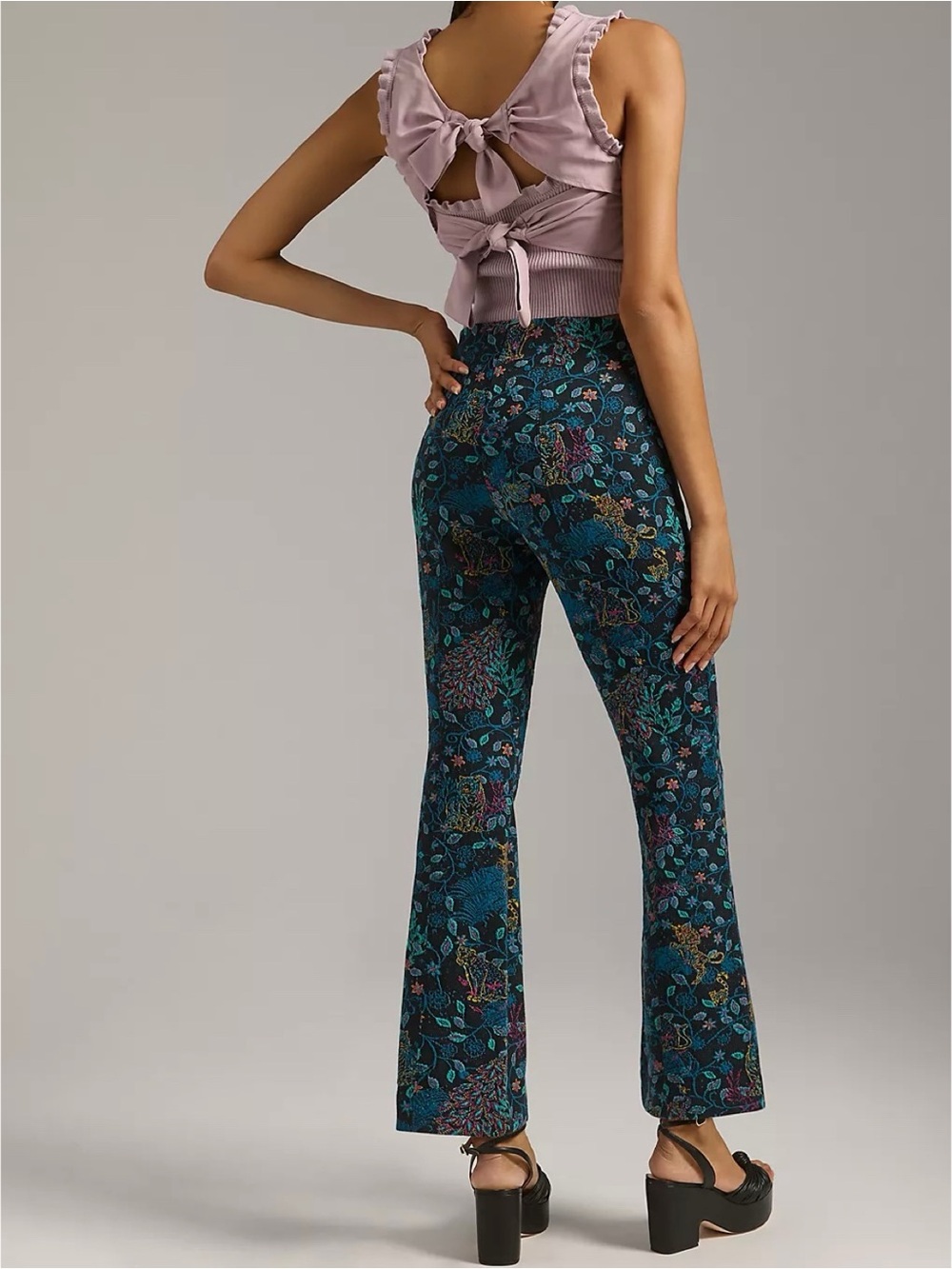 Maeve by Anthropologie “The Margot” printed cropped flare pants (XS)